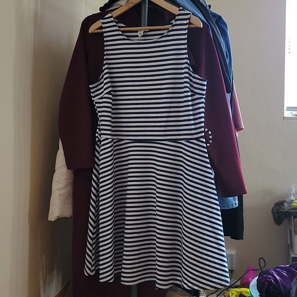 Cutie Patutie Dress 1x - Picture 9 of 9